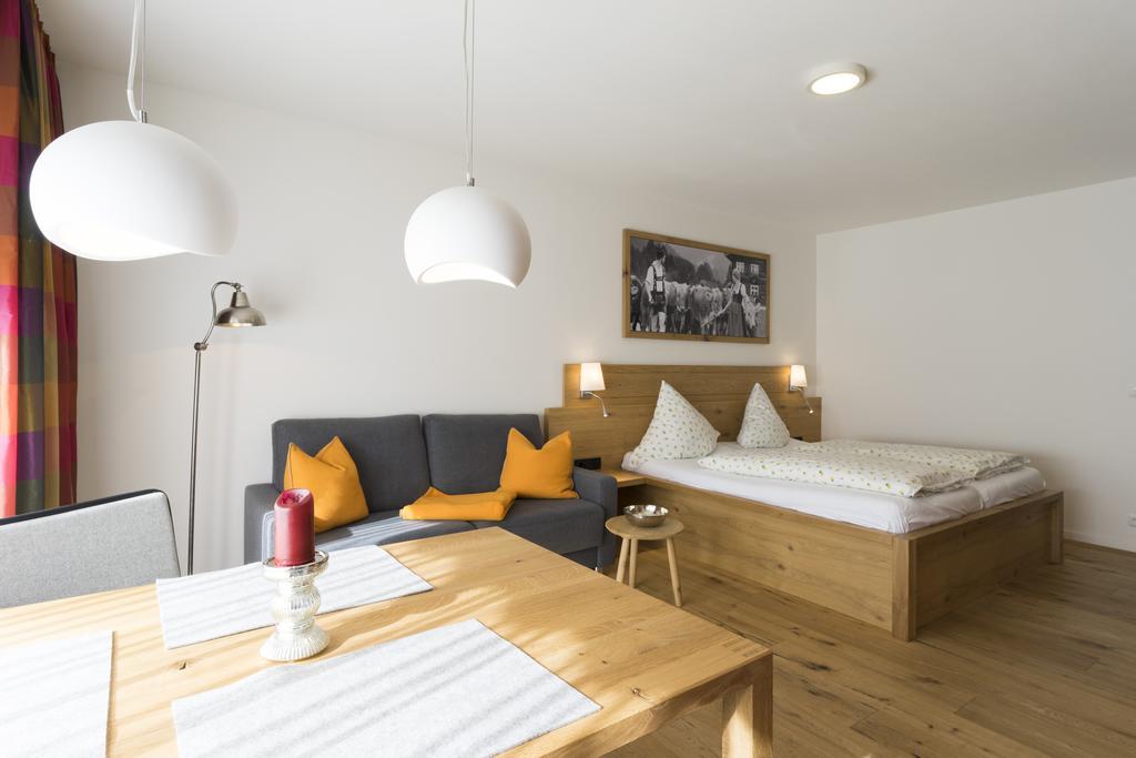 オーベルストドルフHaus Sonnenhofアパートメント エクステリア 写真