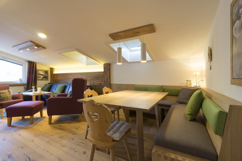 オーベルストドルフHaus Sonnenhofアパートメント エクステリア 写真