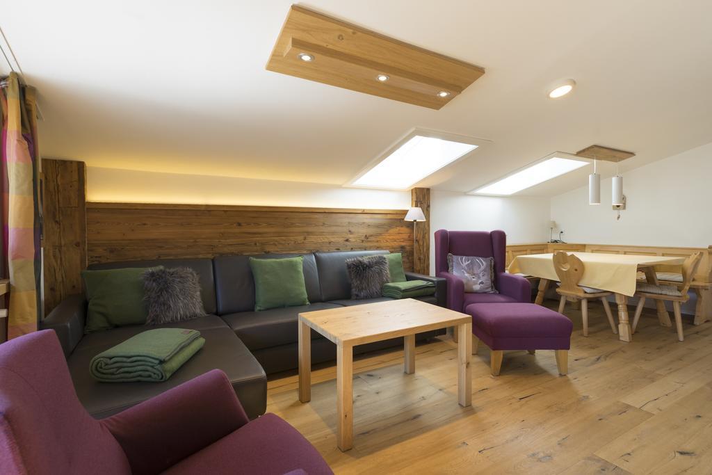 オーベルストドルフHaus Sonnenhofアパートメント エクステリア 写真